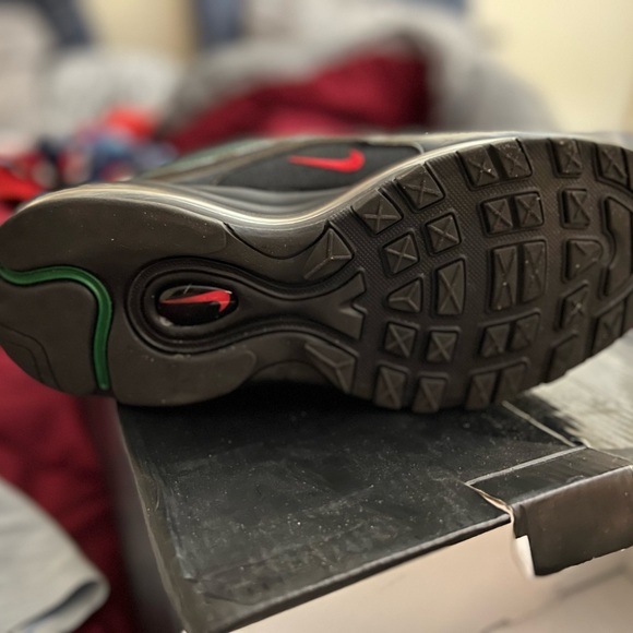 Gucci stripes Nike air max undefeated 97, size 8 womens - Picture 3 of 5